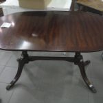 468 5641 Matsalsbord